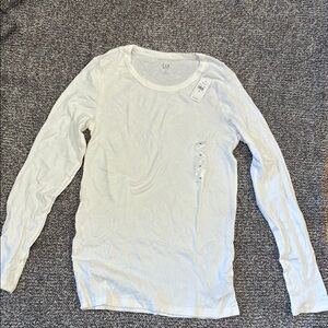 GAP White Long Sleeve Crew Top